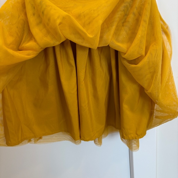 Gold Glitter Skirt - Picture 4 of 5